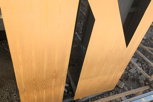 浙江溫州市甌海區(qū)景觀(guān)臺(tái)外立面木紋漆施工項(xiàng)目