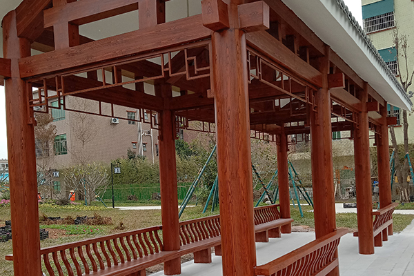 廣東省東莞市橫瀝鎮(zhèn)長(zhǎng)巷村委會(huì)水泥廊亭仿木紋漆施工項(xiàng)目