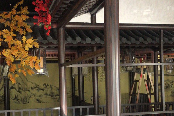 南京木紋漆餐飲店室內(nèi)仿木紋